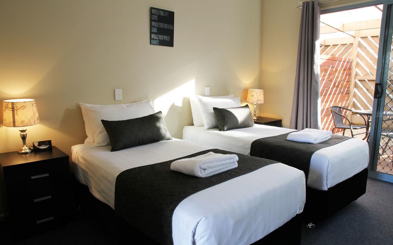 Robinvale Bridge Motel Ngoại thất bức ảnh