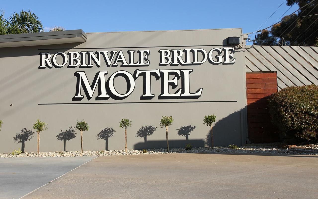 Robinvale Bridge Motel Ngoại thất bức ảnh