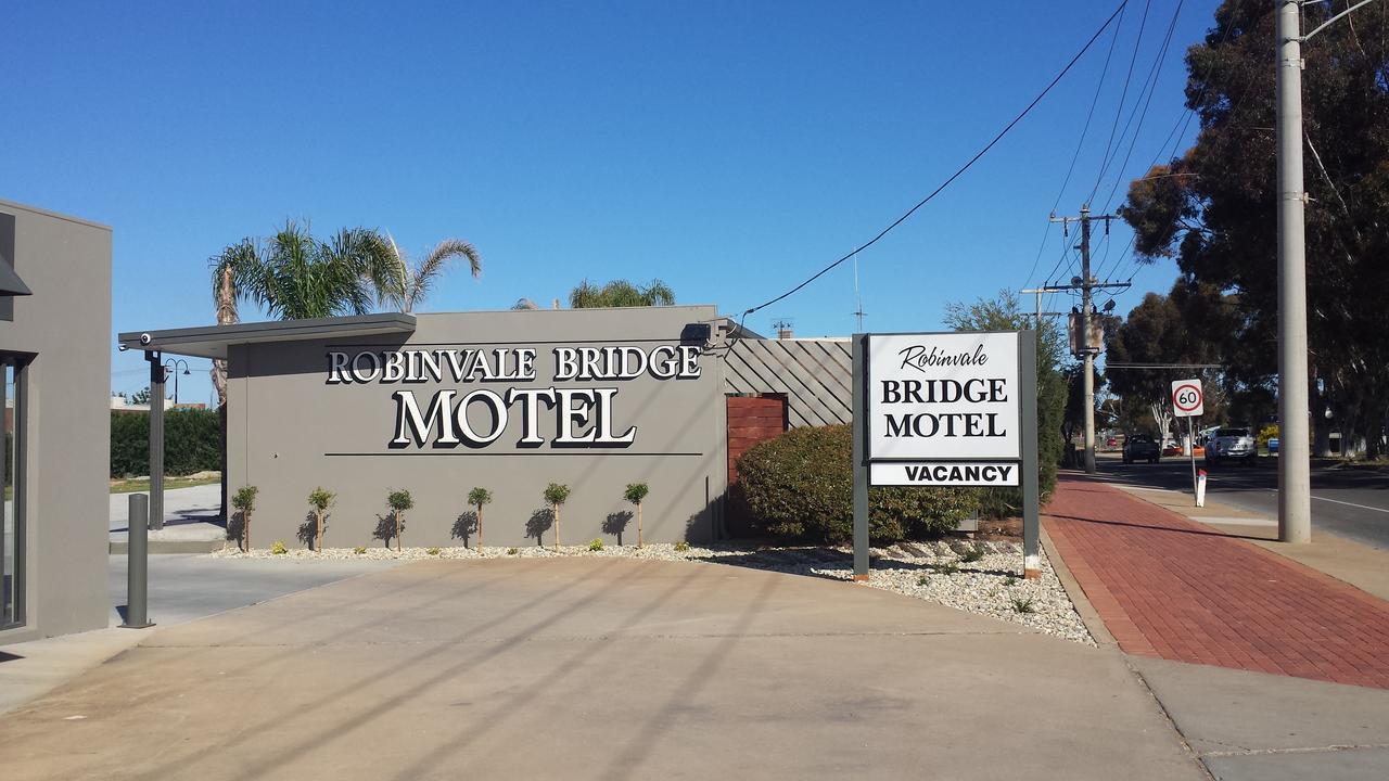 Robinvale Bridge Motel Ngoại thất bức ảnh
